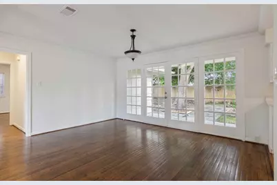 5341 Pagewood Lane, Houston, TX 77056 - Photo 7