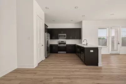 8821 Hollister Pine Court, Houston, TX 77080 - Photo 17