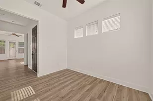 8821 Hollister Pine Ct, Houston, TX 77080 - Photo 21