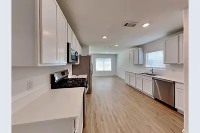 18606 Via Barletta Lane, New Caney, TX 77357 - Photo 5