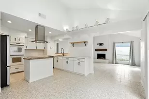 13215 Ravensway Dr, Cypress, TX 77429 - Photo 9