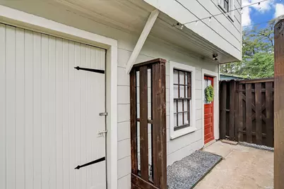 1136 Dunbar Street, Houston, TX 77009 - Photo 21