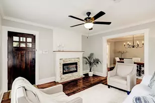 1136 Dunbar St, Houston, TX 77009 - Photo 7