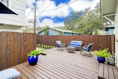 1136 Dunbar Street, Houston, TX 77009 - Photo 19
