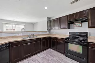 2707 Piney Lake Ct, Houston, TX 77038 - Photo 7