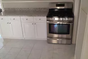 136 Glendale St, Houston, TX 77012 - Photo 13