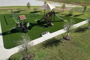 21918 Laurel Cherry Ct, Waller, TX 77484 - Photo 5
