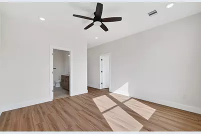 5319 Bacher Street #A/B, Houston, TX 77028 - Photo 21