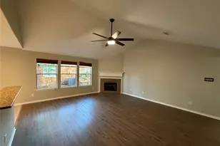 58 Shimmer Pond Pl, Conroe, TX 77385 - Photo 5