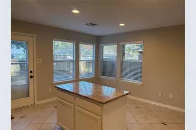 58 Shimmer Pond Pl, Conroe, TX 77385 - Photo 13