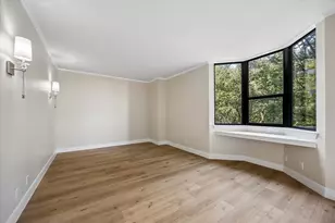 651 Bering Dr, Houston, TX 77057 - Photo 11