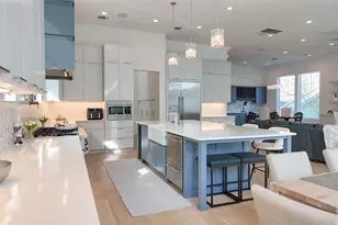 4303 Dorothy St, Bellaire, TX 77401 - Photo 1