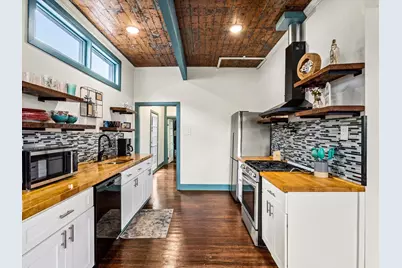 1309 Avenue M, Galveston, TX 77550 - Photo 7