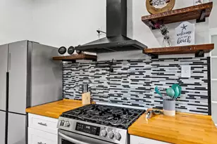 1309 Avenue M, Galveston, TX 77550 - Photo 11