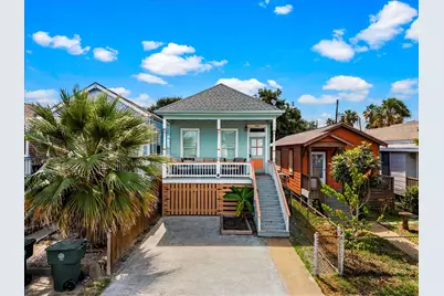 1309 Avenue M, Galveston, TX 77550 - Photo 3