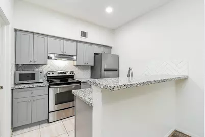 2626 Holly Hall Street #307, Houston, TX 77054 - Photo 13