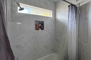 8518 Wild Basin Dr, Houston, TX 77088 - Photo 27