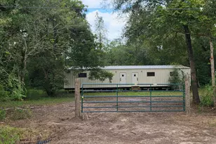 0 3rd St St, Batson, TX 77519 - Photo 7