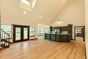 306 Wagon Wheel Trail, Angleton, TX 77515 - Photo 21