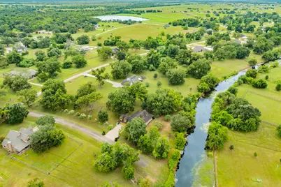 306 Wagon Wheel Trail, Angleton, TX 77515 - Photo 43