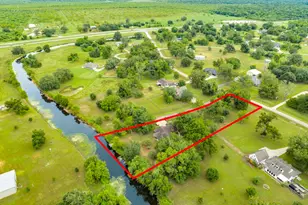 306 Wagon Wheel Trail, Angleton, TX 77515 - Photo 7
