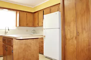 218 Smith St, Columbus, TX 78934 - Photo 9