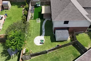 10054 Rio Bravo Rd, Houston, TX 77064 - Photo 39