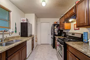 6022 Sattler Park Dr, Houston, TX 77086 - Photo 11