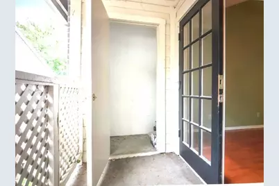 8055 Cambridge Street #38, Houston, TX 77054 - Photo 9