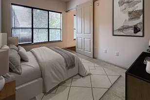 306 McGowen St, Houston, TX 77006 - Photo 3