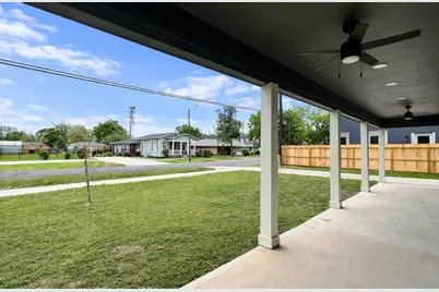 5125 Larkspur Street, Houston, TX 77033 - Photo 5