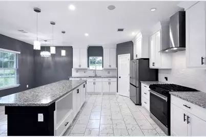 5125 Larkspur Street, Houston, TX 77033 - Photo 13