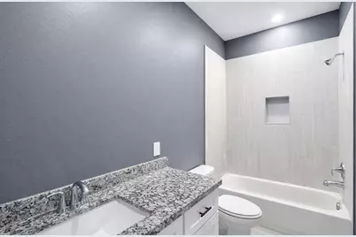 5125 Larkspur Street, Houston, TX 77033 - Photo 25