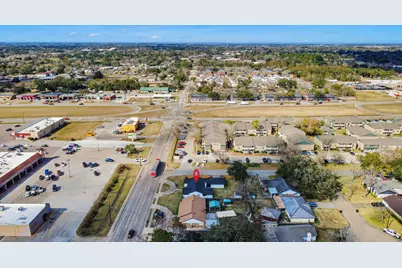 2701 Mustang Road, Alvin, TX 77511 - Photo 43