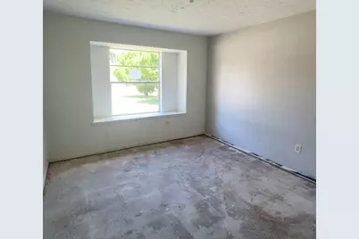 7735 Whispering Wood Lane, Houston, TX 77086 - Photo 7