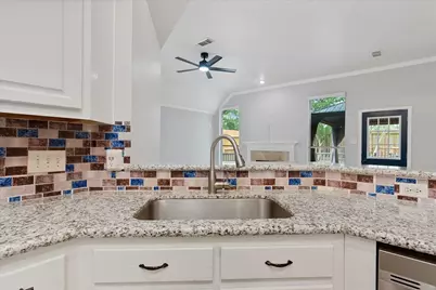 29823 Spring Terrace Drive, Spring, TX 77386 - Photo 21