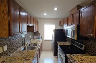 14333 Memorial Dr, Houston, TX 77079 - Photo 7