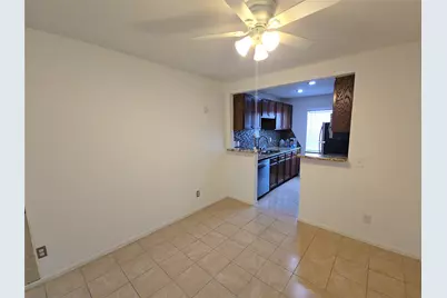 14333 Memorial Drive #91, Houston, TX 77079 - Photo 5