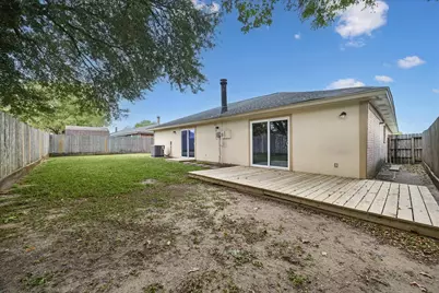 9742 Shell Rock Road, La Porte, TX 77571 - Photo 19