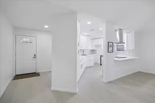 9742 Shell Rock Rd, La Porte, TX 77571 - Photo 3