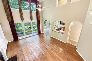 110 W Lansdowne Cir, The Woodlands, TX 77382 - Photo 7