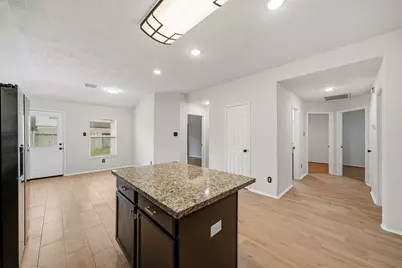 18151 Sorrell Oaks Circle, Richmond, TX 77407 - Photo 13