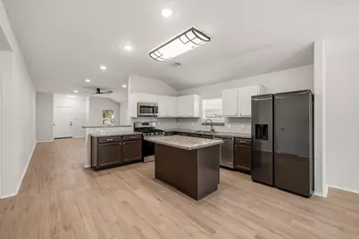 18151 Sorrell Oaks Circle, Richmond, TX 77407 - Photo 11