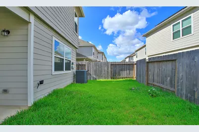 3902 Deledda Drive, Katy, TX 77493 - Photo 37