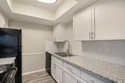 1212 Hampshire Ln #206-2, Richardson, TX 75080 - Photo 5