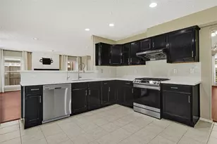 3510 Honey Creek Dr, Sugar Land, TX 77478 - Photo 7