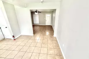 16814 David Glen Dr, Friendswood, TX 77546 - Photo 3