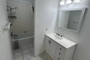 5550 N Braeswood Blvd, Houston, TX 77096 - Photo 13