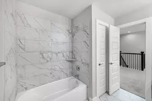 4502 Whisperwood Dr, Rosenberg, TX 77471 - Photo 27