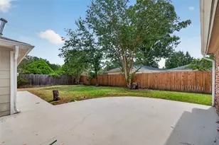 1503 Shannon Valley Dr, Houston, TX 77077 - Photo 35
